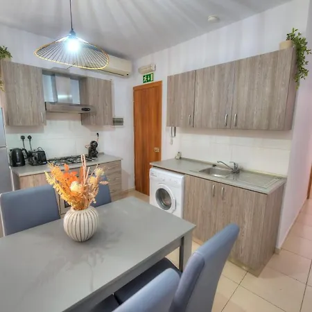 2bedrooms Fully Equipped In Paceville Jpor1-2 דירה